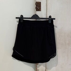 lululemon athletica Midnight Black Skort